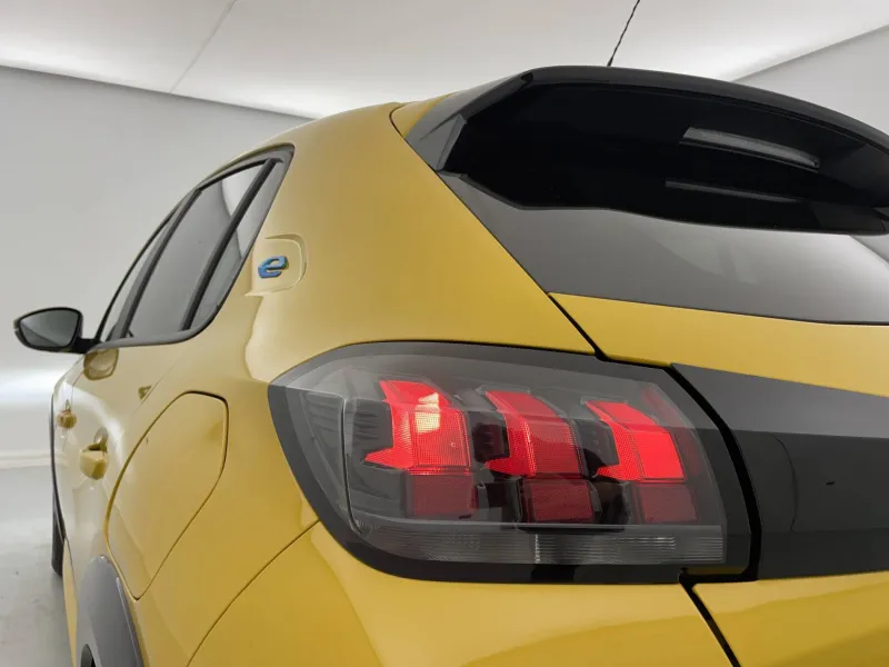 Image secondaire du véhicule 60