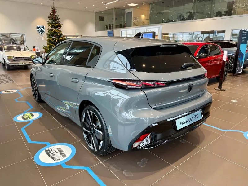 Image secondaire du véhicule 7