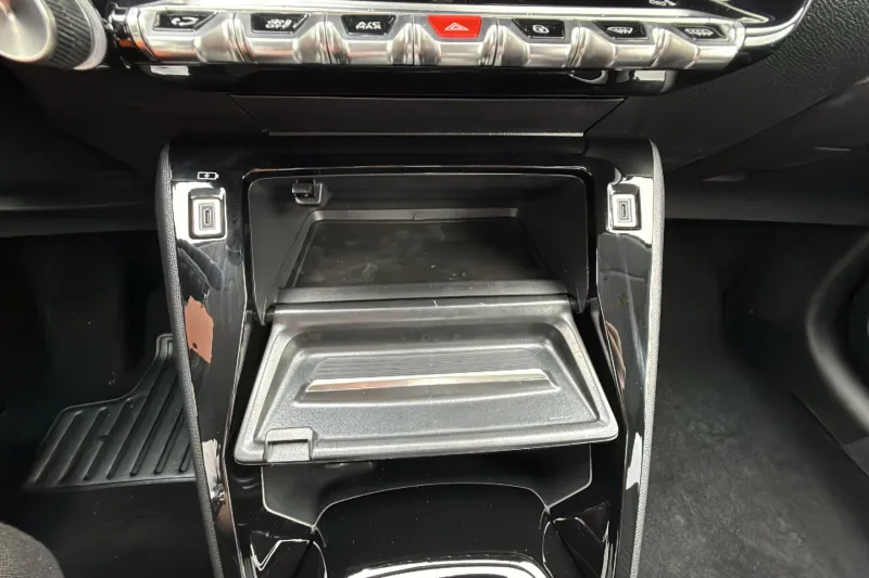 Image secondaire du véhicule 19