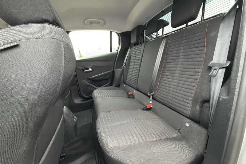 Image secondaire du véhicule 11