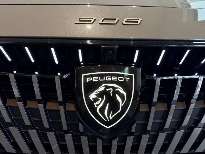 Image secondaire du véhicule 10