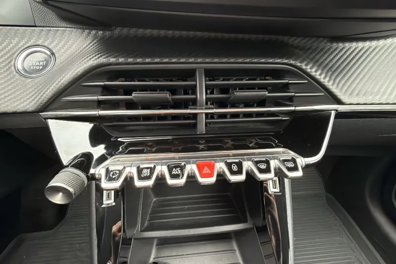 Image secondaire du véhicule 18