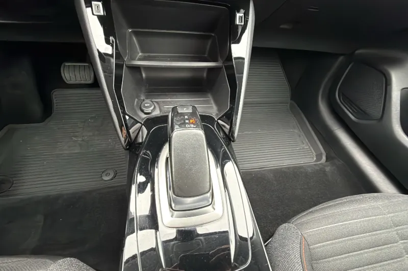 Image secondaire du véhicule 21