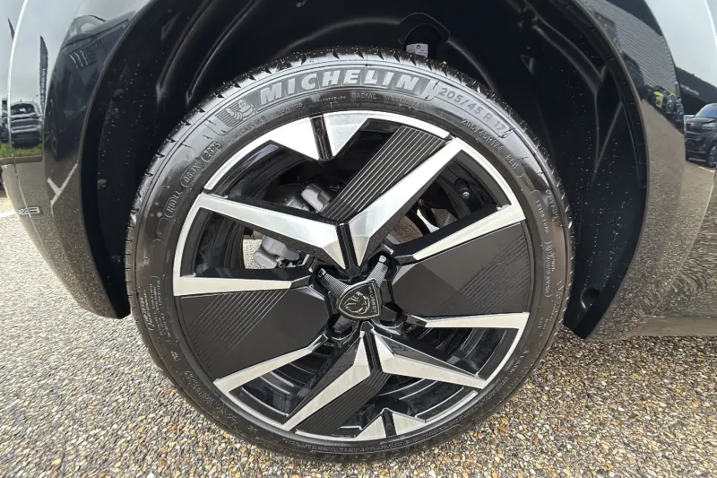 Image secondaire du véhicule 21