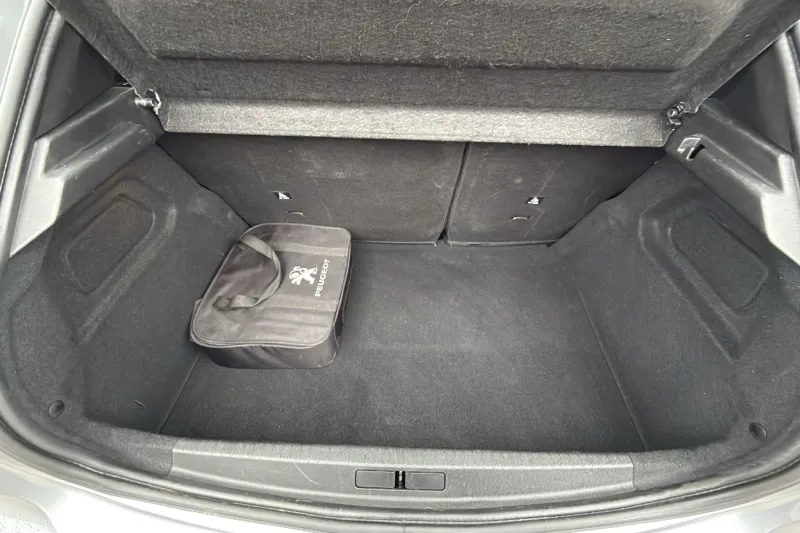 Image secondaire du véhicule 25