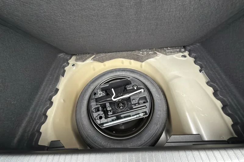 Image secondaire du véhicule 26