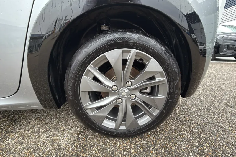 Image secondaire du véhicule 31