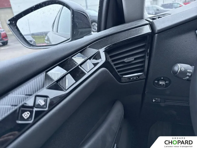 Image secondaire du véhicule 19