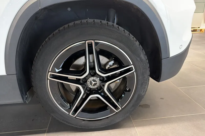 Image secondaire du véhicule 16