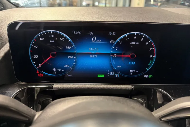 Image secondaire du véhicule 19