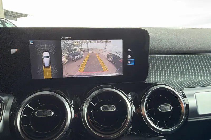 Image secondaire du véhicule 30