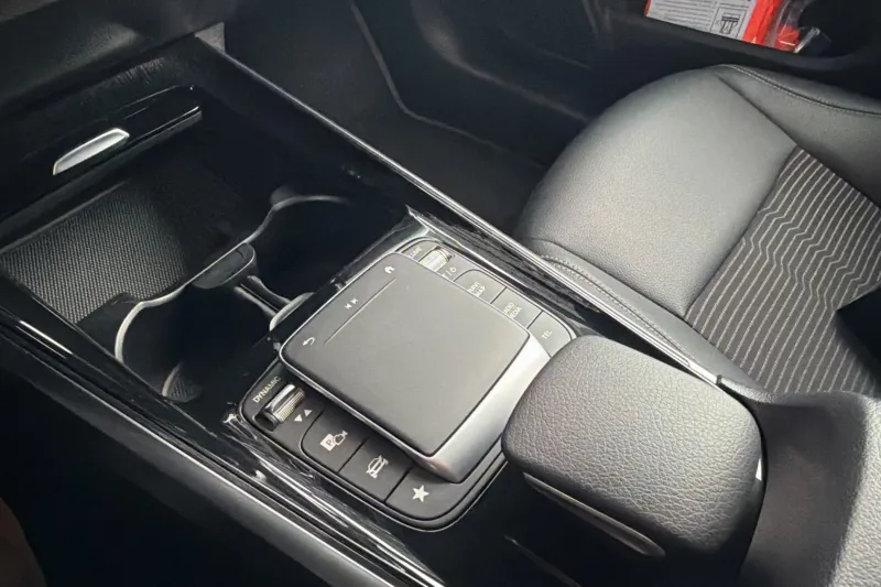 Image secondaire du véhicule 31