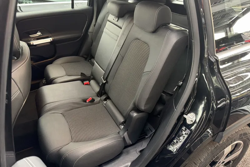 Image secondaire du véhicule 48