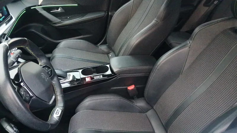 Image secondaire du véhicule 11