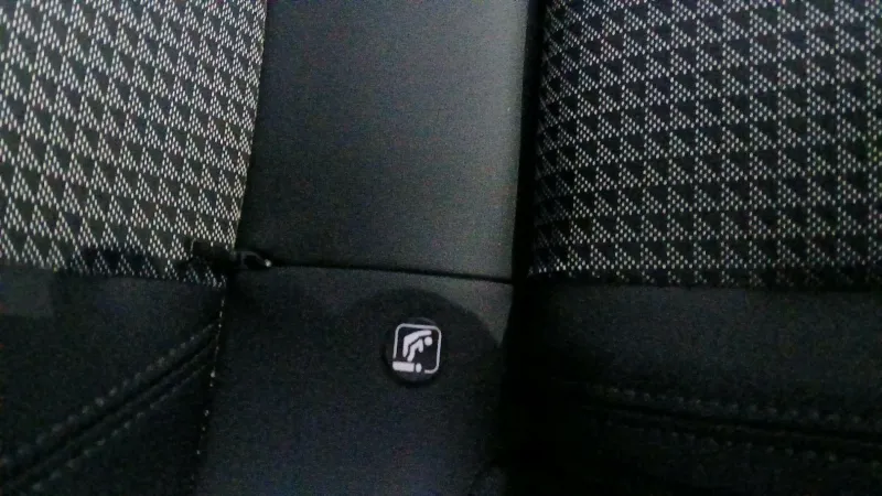 Image secondaire du véhicule 36