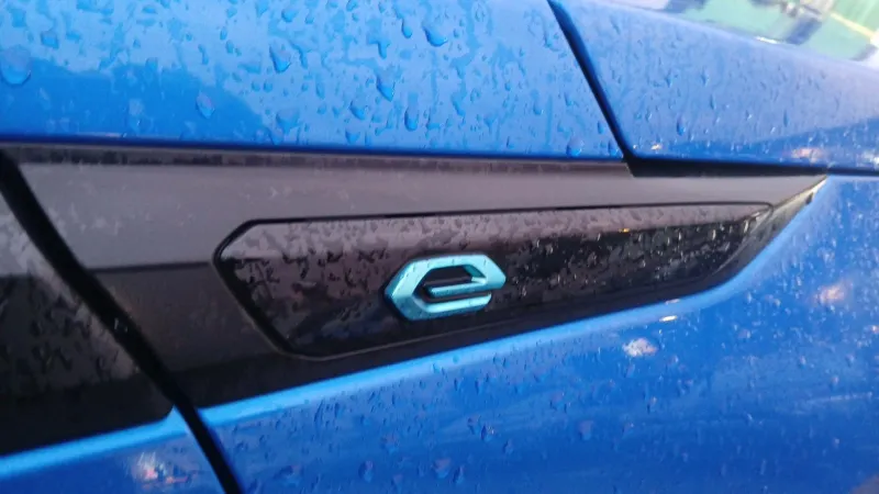 Image secondaire du véhicule 40