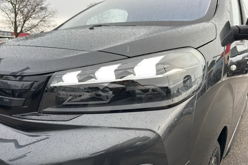 Image secondaire du véhicule 11