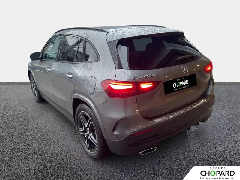 Image secondaire du véhicule 8