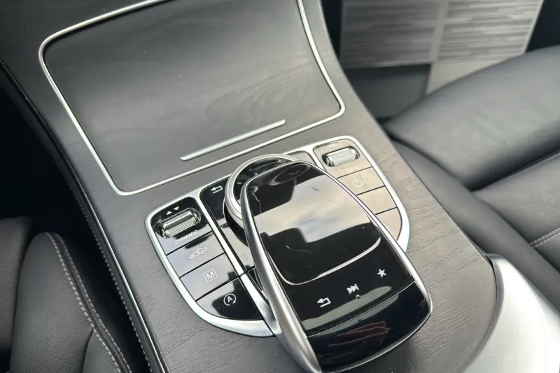 Image secondaire du véhicule 32