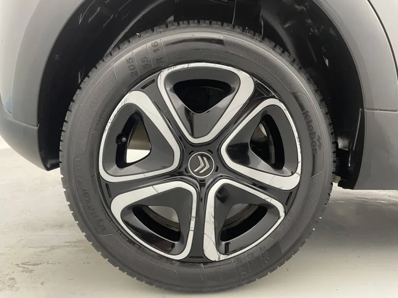 Image secondaire du véhicule 56