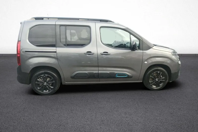 Image secondaire du véhicule 8