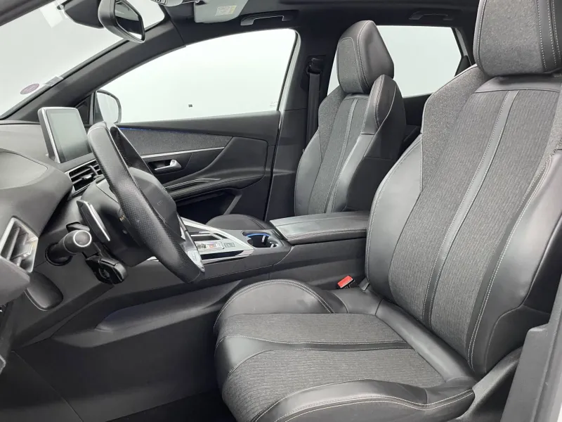 Image secondaire du véhicule 15