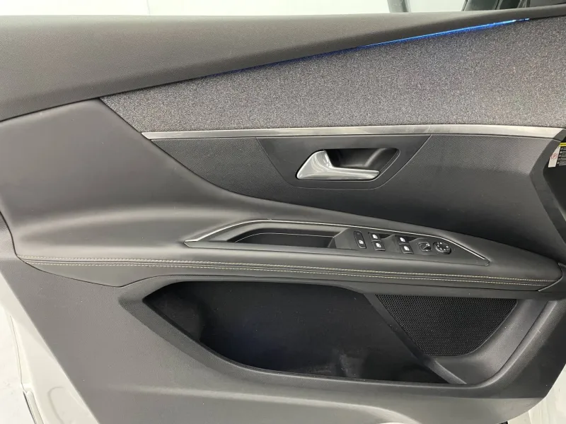 Image secondaire du véhicule 27