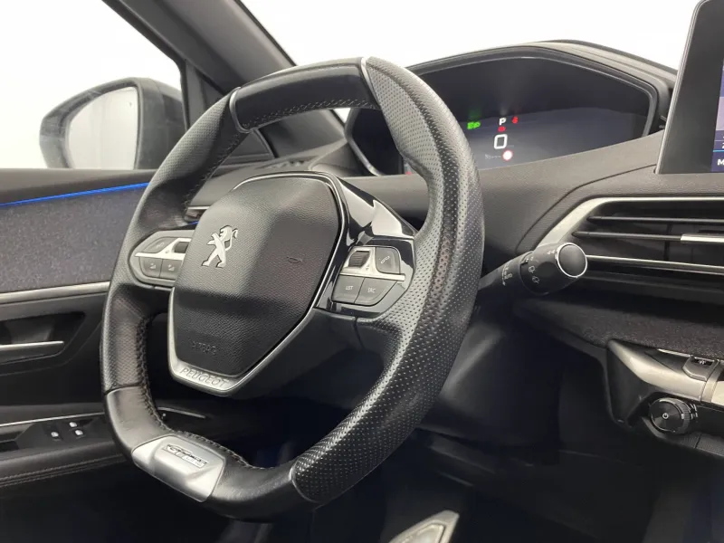 Image secondaire du véhicule 32