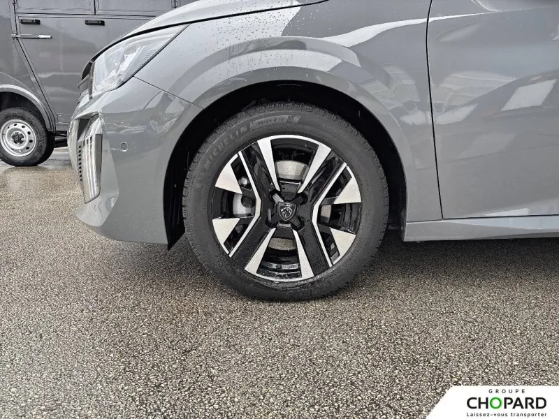 Image secondaire du véhicule 10