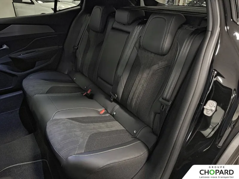 Image secondaire du véhicule 21