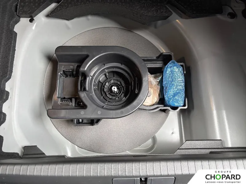 Image secondaire du véhicule 25