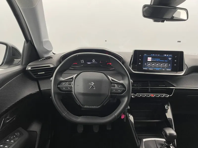 Image secondaire du véhicule 23