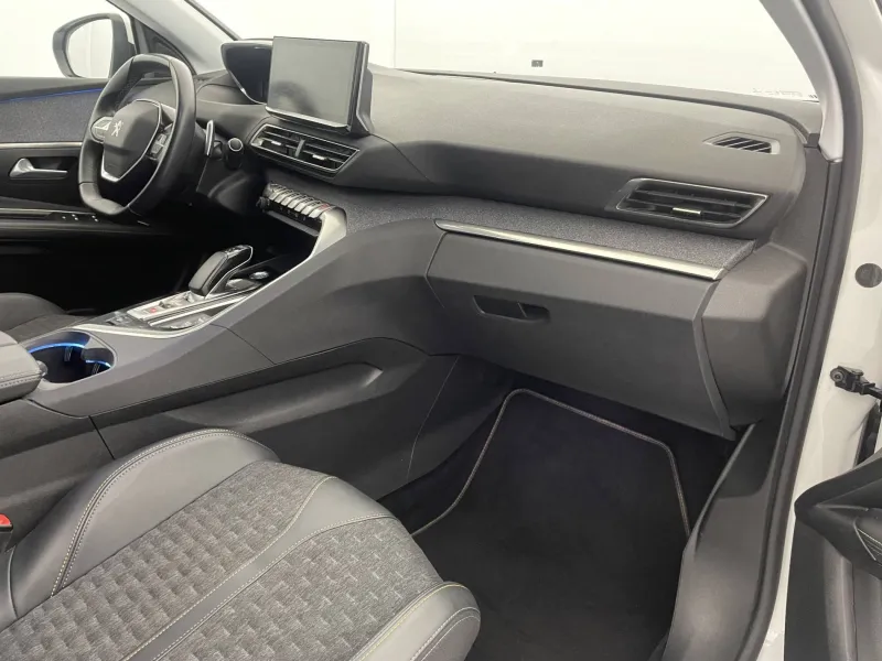 Image secondaire du véhicule 62