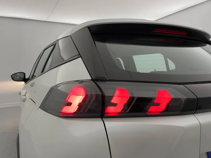 Image secondaire du véhicule 29