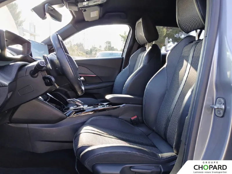 Image secondaire du véhicule 22