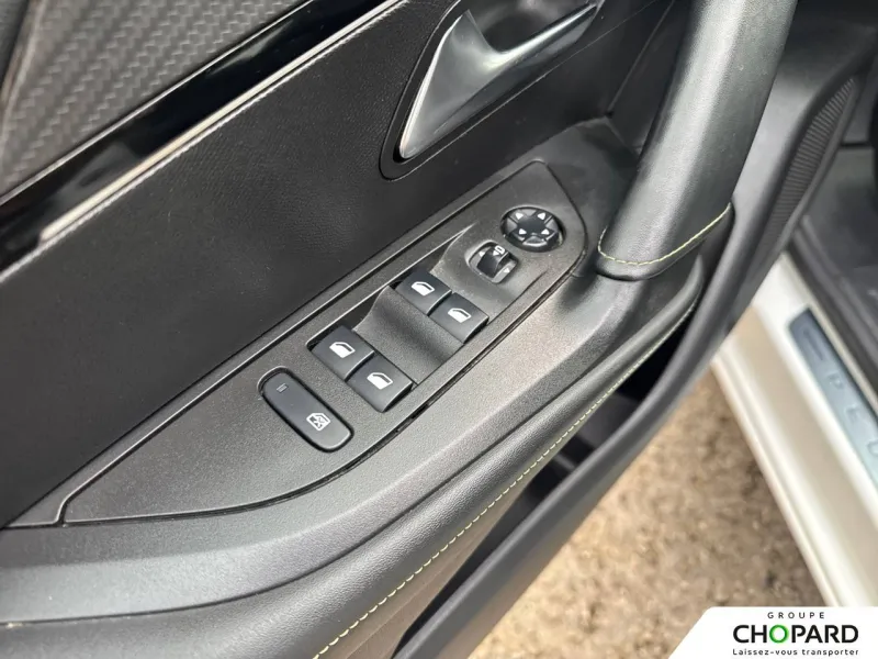 Image secondaire du véhicule 3