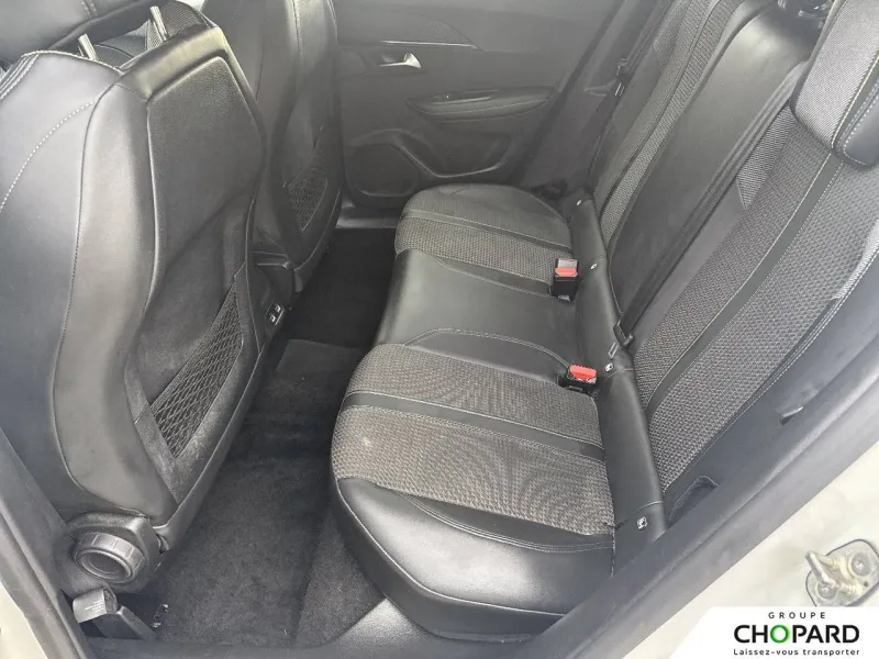 Image secondaire du véhicule 11