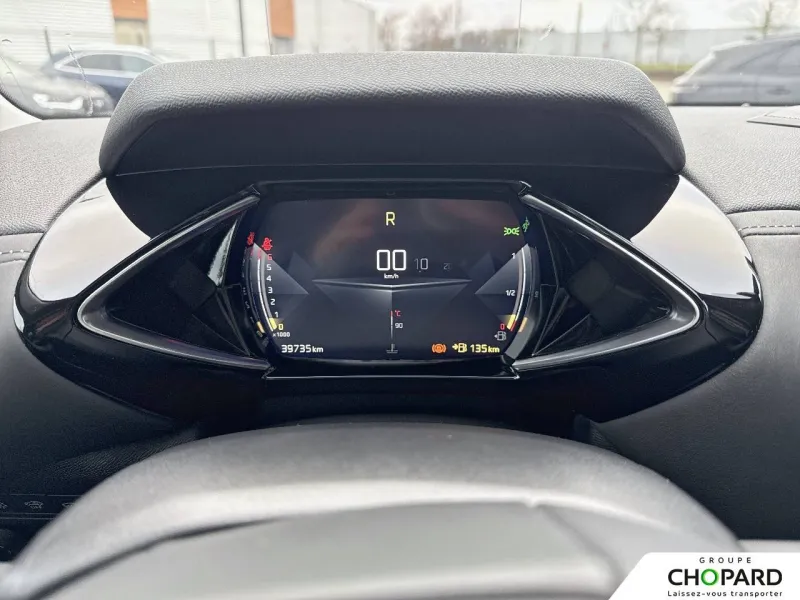 Image secondaire du véhicule 22