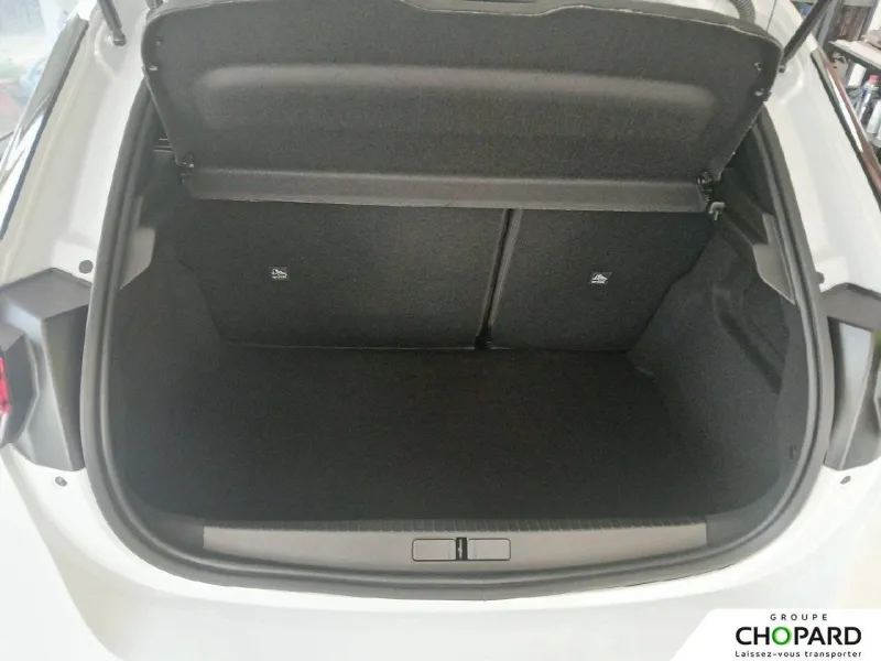 Image secondaire du véhicule 9