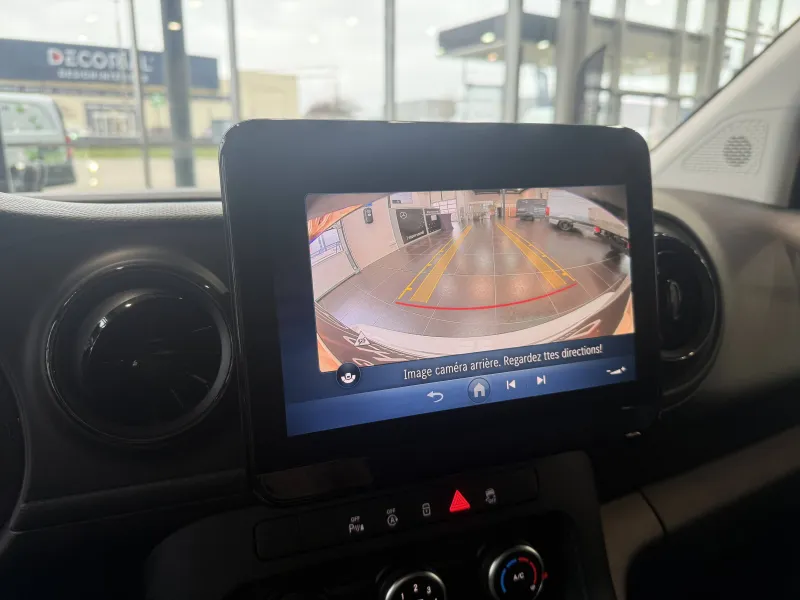 Image secondaire du véhicule 14