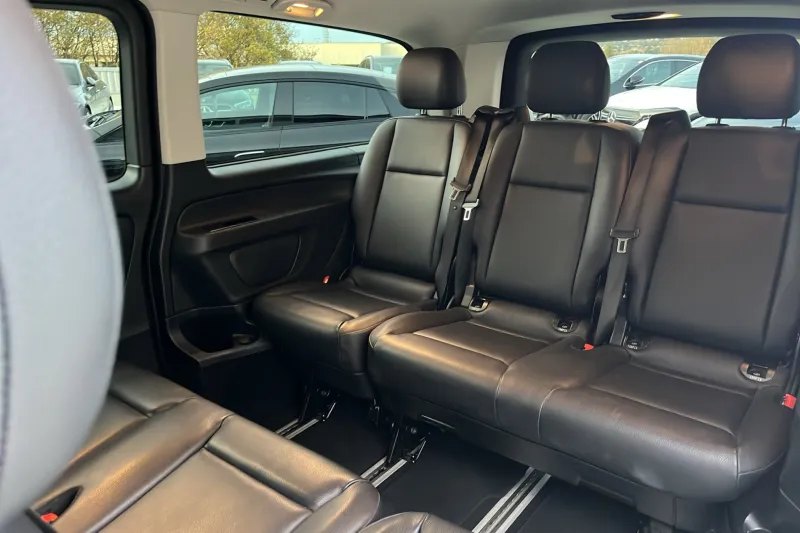 Image secondaire du véhicule 12