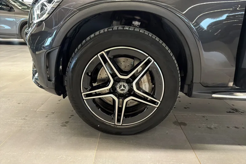 Image secondaire du véhicule 13