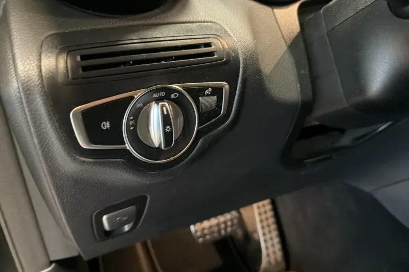 Image secondaire du véhicule 27