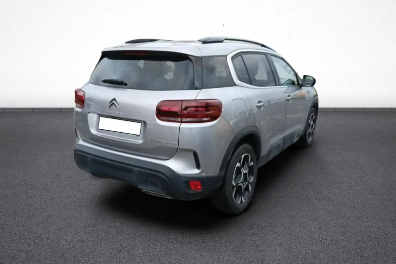 Image secondaire du véhicule 7