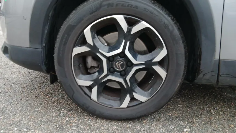 Image secondaire du véhicule 13