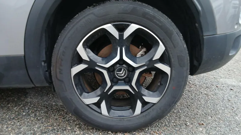 Image secondaire du véhicule 14