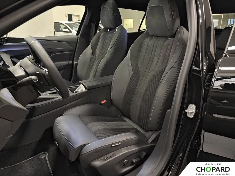 Image secondaire du véhicule 14