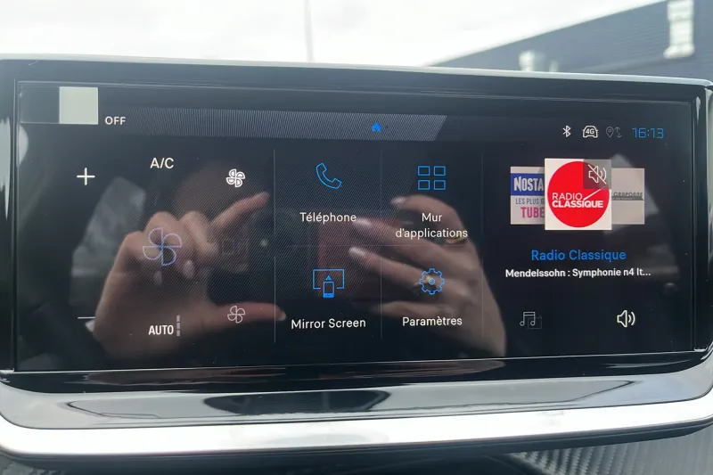 Image secondaire du véhicule 19