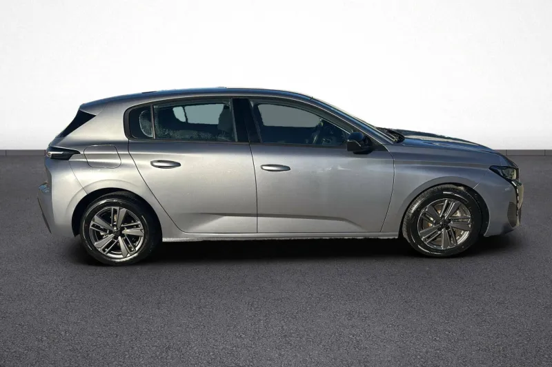 Image secondaire du véhicule 8