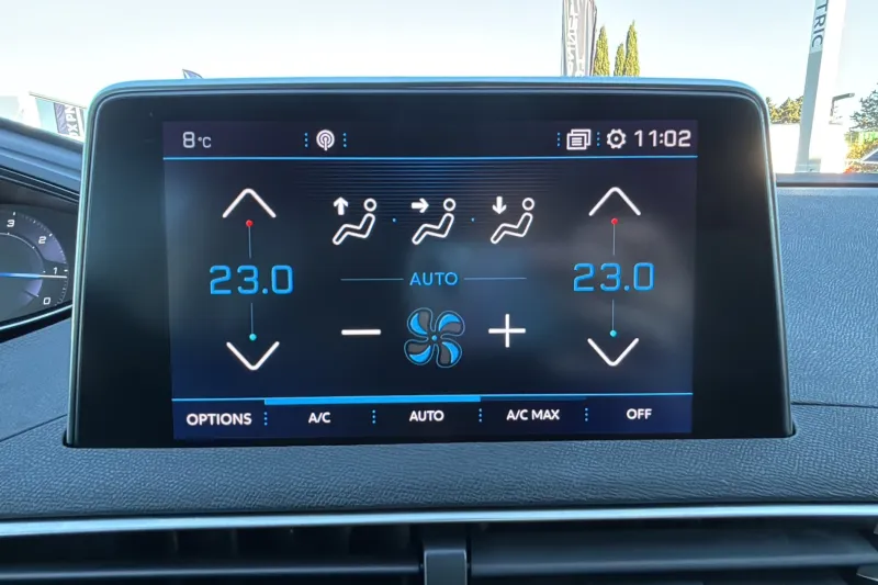 Image secondaire du véhicule 19